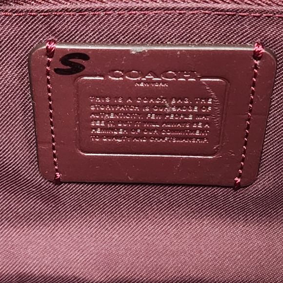 Coach 1941 Dreamer - Picture 2 of 14